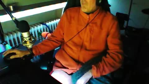        call me  Stefan online show from February 8, 2:50 am