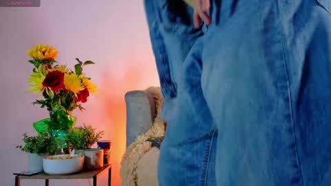 Lui online show from April 4, 3:36 am