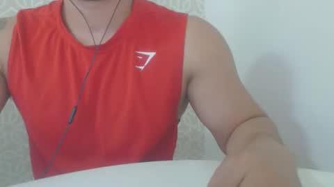 lukafitness online show from November 18, 6:33 pm