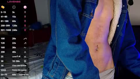 lukas online show from December 4, 11:45 pm