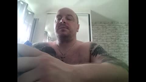 lukasz1808 online show from May 24, 5:30 pm