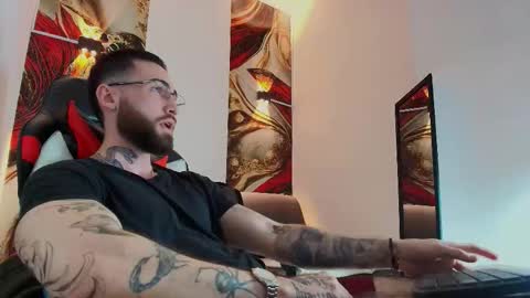 LUKE online show from November 15, 1:35 pm