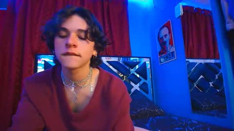 Luke online show from February 8, 12:06 am