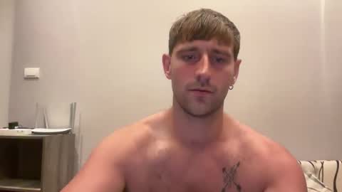 MR. Luke Gunn online show from June 5, 12:48 am