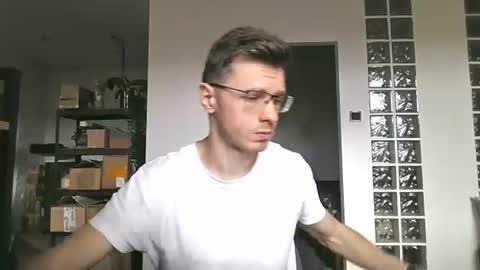 Andrew independent model 2000-0000 CET daily online show from July 23, 12:35 pm