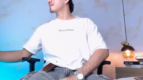 Luna Stanford online show from December 13, 7:42 pm