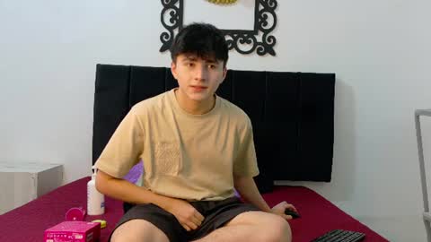 lunaydream online show from July 3, 12:00 pm