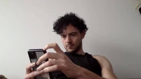 Lupine online show from December 18, 9:25 am