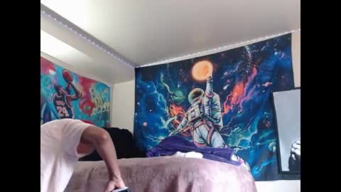 LUST online show from April 22, 9:52 pm