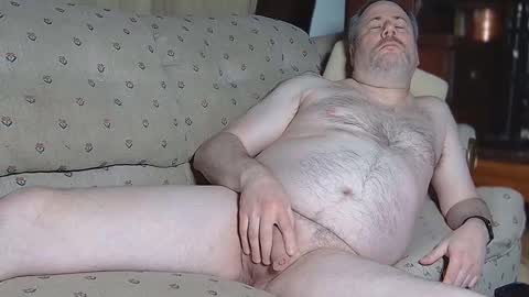 luv2show7527 online show from February 20, 3:01 am