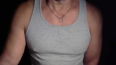 Snapshot of luvzjerkingoff chatting on October 2, 1:48 pm luvzjerkingoff online show from October 2, 1:48 pm