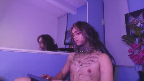 Luxiel 3 online show from November 14, 1:20 am