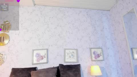 Lyan online show from April 20, 11:35 am