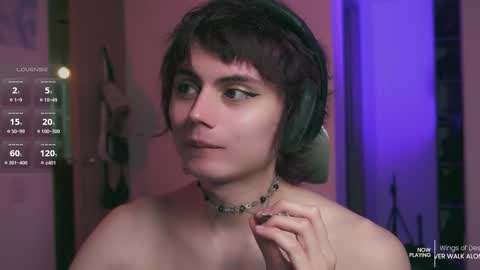 Lyodass online show from October 25, 1:18 am