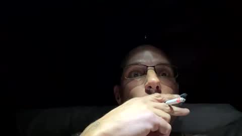 mac402992 online show from December 4, 2:40 am