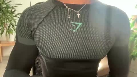 machine_15_ online show from June 3, 2:44 pm