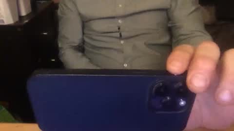 mackly46london online show from February 7, 12:51 am