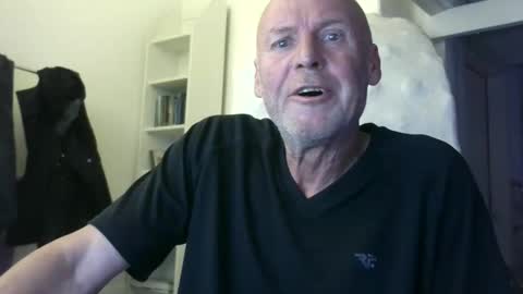 madio1187940 online show from November 9, 11:53 pm