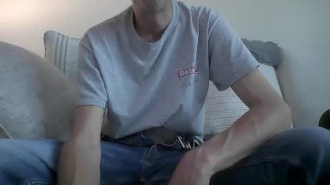 madryan77 online show from April 4, 6:38 pm