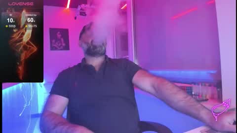 Magabear online show from December 22, 7:11 pm