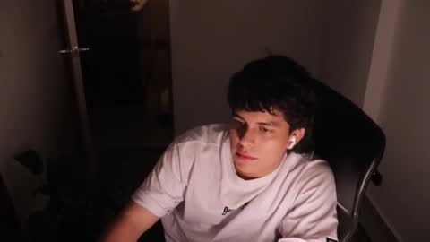 Tony Hoffa online show from February 13, 12:17 am