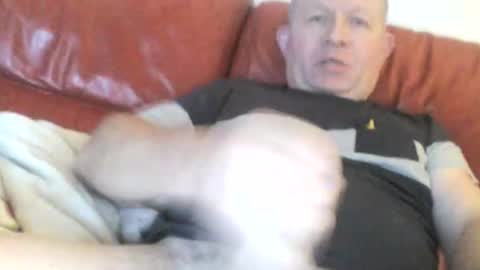 magicman250 online show from November 30, 7:43 am