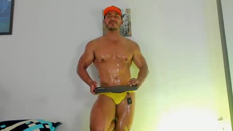 Magnusclark online show from April 18, 7:07 pm