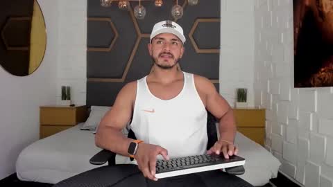 Magnusclark online show from September 15, 6:20 pm