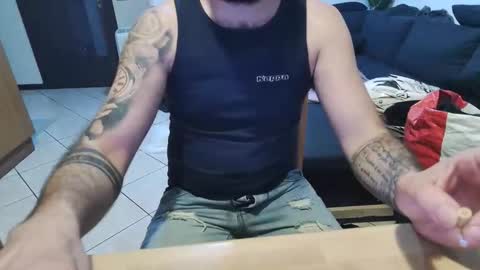 maialinofriuli online show from September 16, 12:55 am