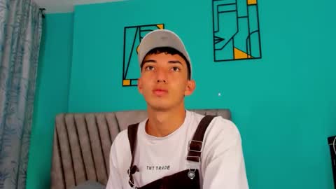 Maikol online show from April 7, 12:27 pm