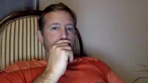 maisch82 online show from December 6, 12:23 am