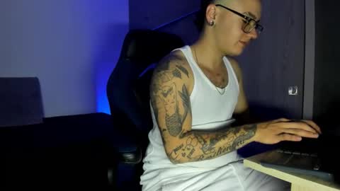 ADAM         online show from November 7, 5:33 am