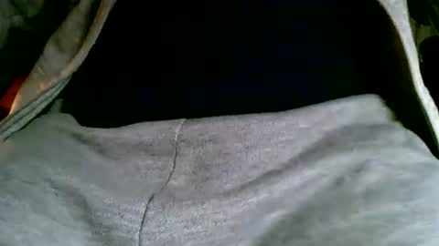 Snapshot of malincik chatting on January 10, 2:35 am HornyJohny online show from January 10, 2:35 am
