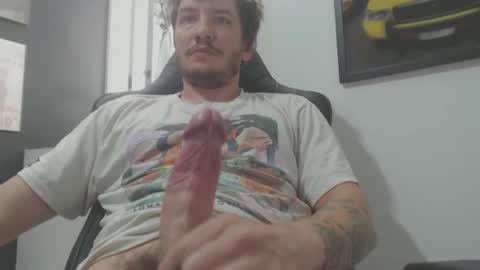 Snapshot of mamute23 chatting on December 5, 2:44 pm BigBrazilianCock online show from December 5, 2:44 pm