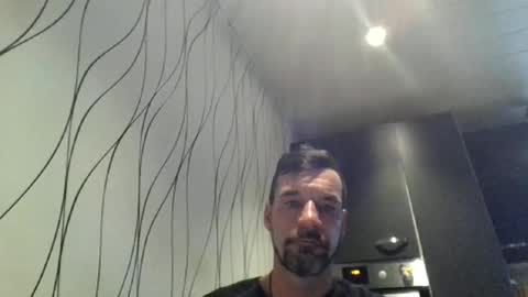 Snapshot of man_from_geaven chatting on December 19, 10:34 am man_from_geaven online show from December 19, 10:34 am