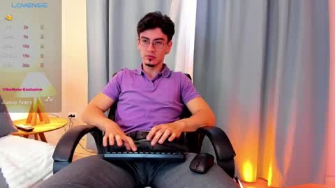 manu online show from May 1, 1:03 pm