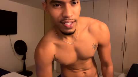 Manuel online show from March 2, 2:40 am