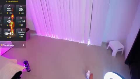 MarceloJones online show from October 9, 3:28 pm