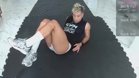 Snapshot of marco_athlete chatting on October 14, 5:14 am silas online show from October 14, 5:14 am