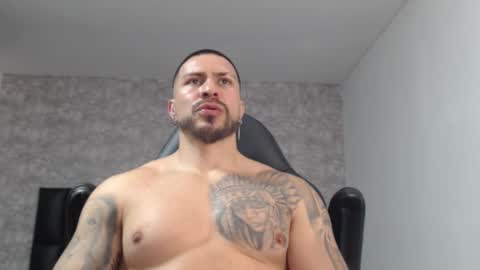 Snapshot of marco_donaruma chatting on February 11, 6:33 pm marco donaruma online show from February 11, 6:33 pm