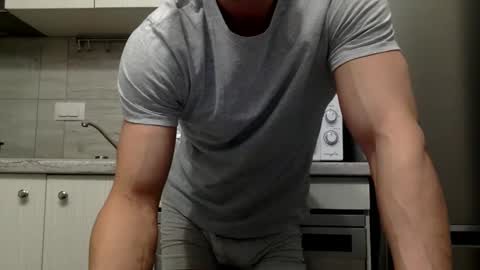 Marco online show from December 4, 3:37 am