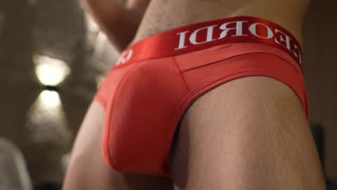 Marco and Ethan online show from November 28, 3:32 am