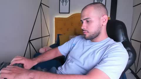 marcus_soler online show from March 25, 1:48 pm