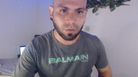 marek_secrett online show from October 20, 11:52 pm