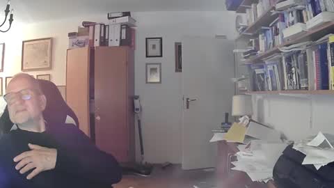 marginalie online show from December 6, 8:29 pm