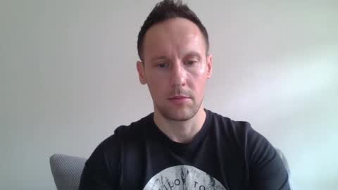 Snapshot of mark__39 chatting on March 1, 10:02 am Mark online show from March 1, 10:02 am