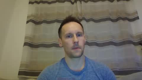 Snapshot of mark__39 chatting on February 24, 4:47 pm Mark online show from February 24, 4:47 pm