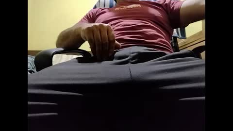 markoanto35 online show from March 6, 3:57 am