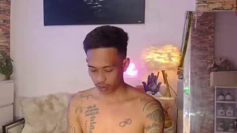 marlmoreno10 online show from March 14, 3:24 am