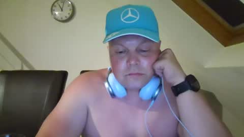 mars0481 online show from June 26, 9:06 pm